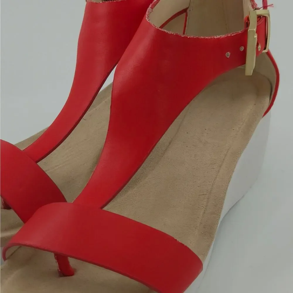 Kenneth Cole Reaction New Gal Women's Size 6 Red White Wedge Sandal